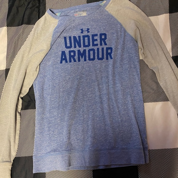 Women’s shirts - Picture 5 of 6